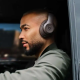 Apple Casque sans fil Beats Studio Pro - jusqu'à 40 heures d'autonomie - Bluetooth 5.3 - réduction de bruit active - Moka